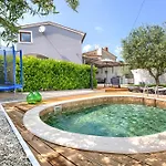 House Loborika 2227