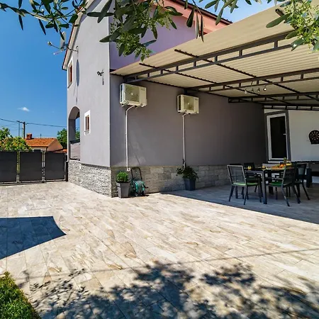 Holiday home House Loborika 2227