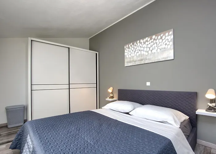 House Loborika 2227 Tatil Evi *