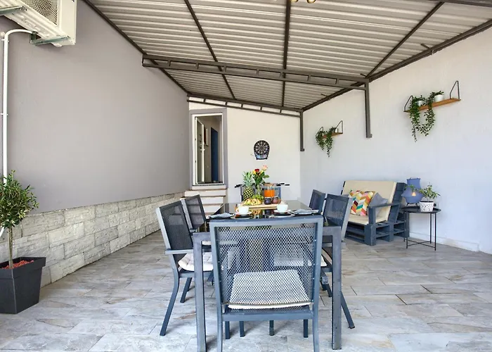 House Loborika 2227 Ferienhaus Marčana